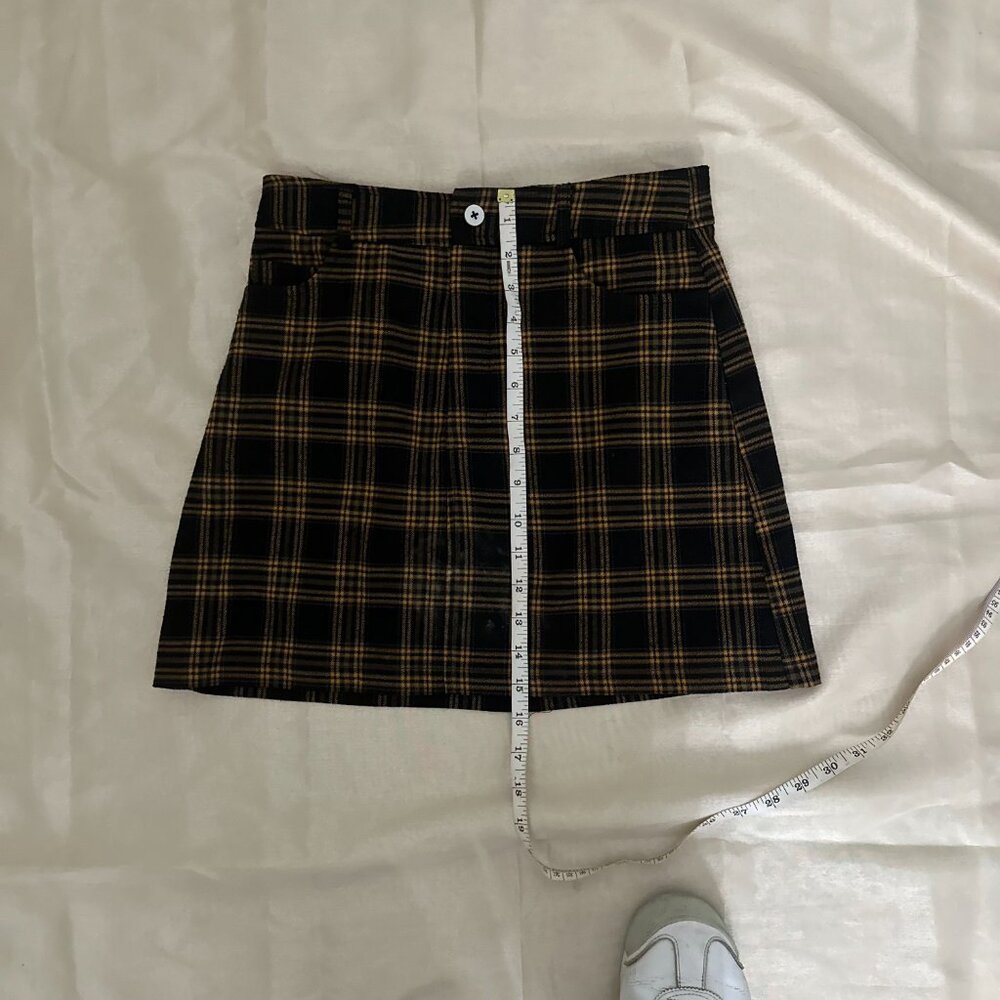 high waisted A-line brown and black tartan mini skirt - Picture 7 of 7